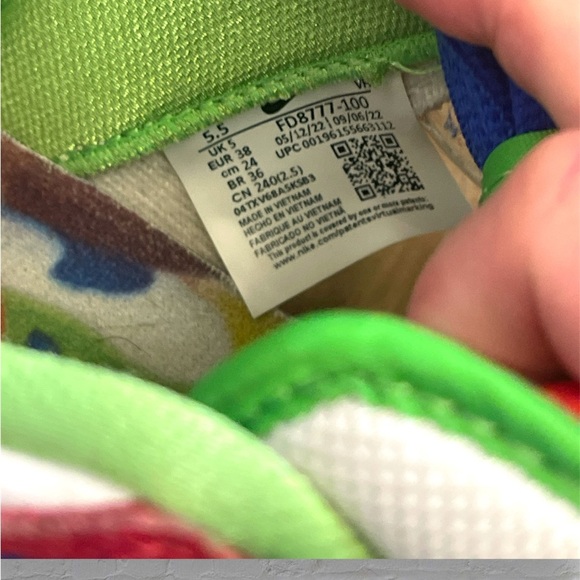 Nike SB Dunk Low Ebay Sandy Bodecker Size 5.5 Mens - Picture 11 of 11